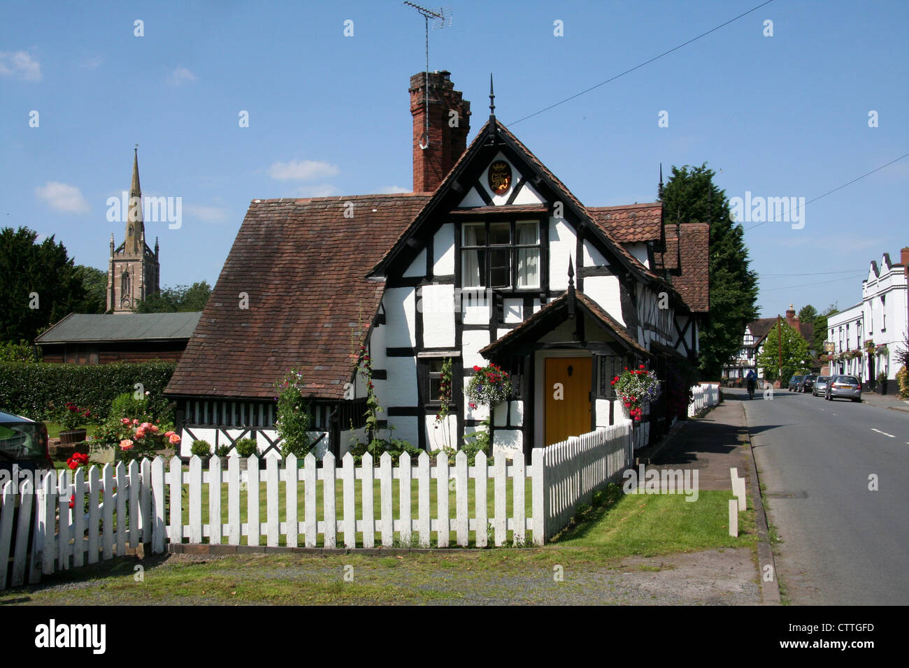 Ombersley village worcestershire england uk hi-res stock photography ...