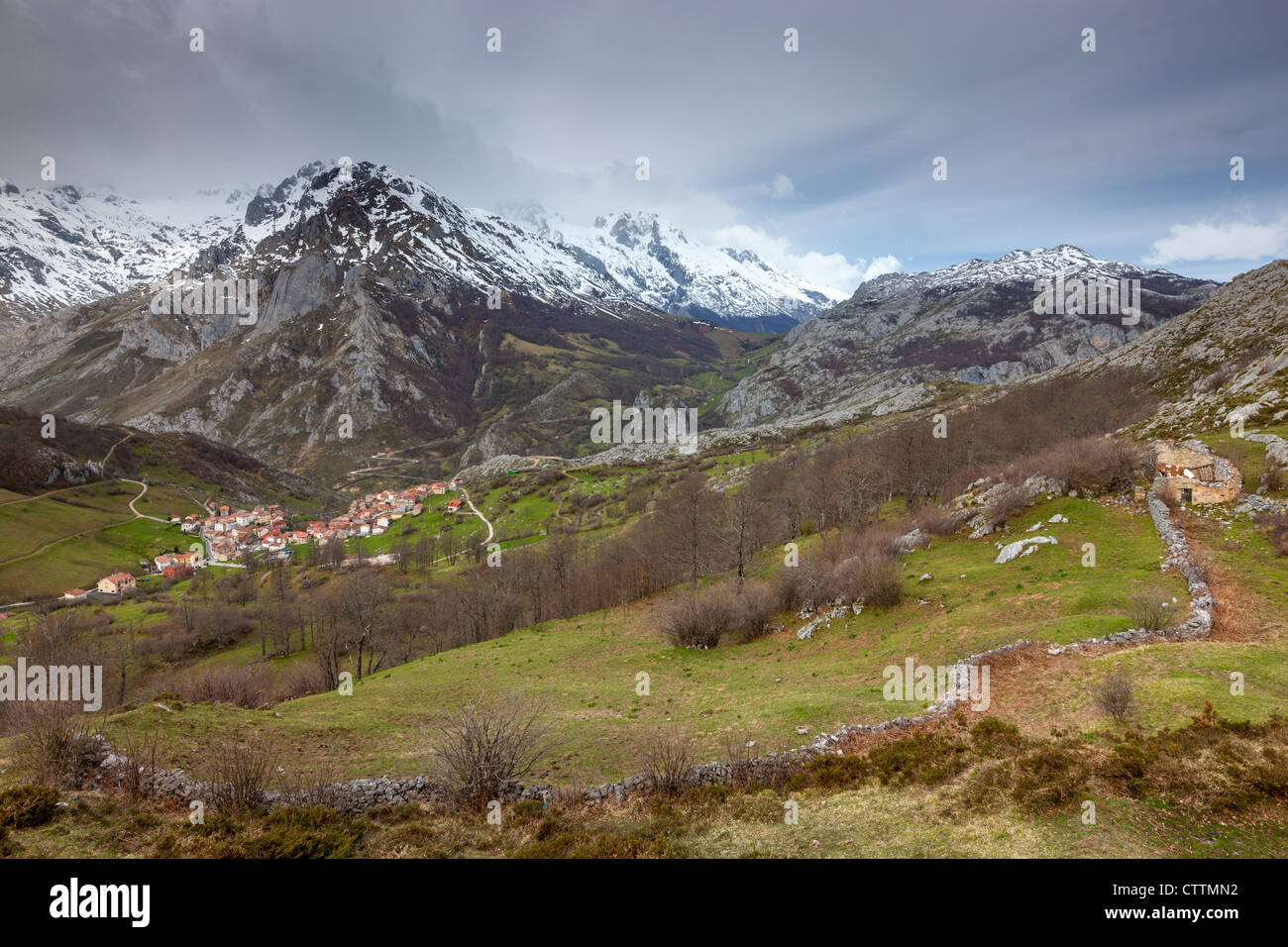 Sotres from Invernales de La Caballa, Picos de Europa, Asturian municipality of Cabrales, Spain Stock Photo