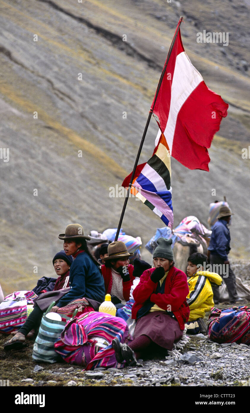 Pilgrims on the way to Sinakara during the Qoyllur Ritti Pilgrimage, Ocongate, Cuzco Department, Peru. Stock Photo
