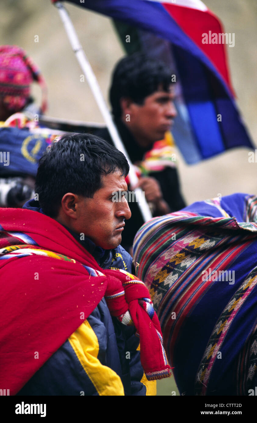 Pilgrims on the way to Sinakara during the Qoyllur Ritti Pilgrimage, Ocongate, Cuzco Department, Peru. Stock Photo