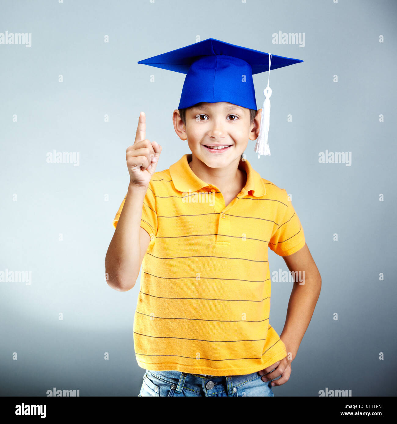 Portrait of happy boy looking at camera Stock Photo - Alamy