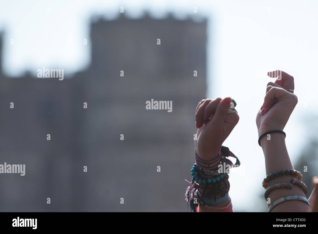 Live music crowd arms hi-res stock photography and images - Alamy