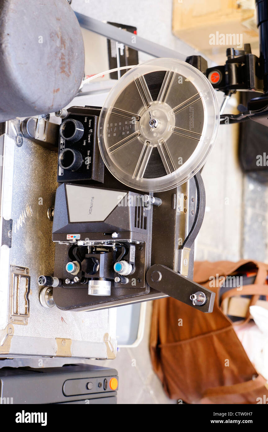 Old Film Projector Stock Photos & Old Film Projector Stock Images - Alamy