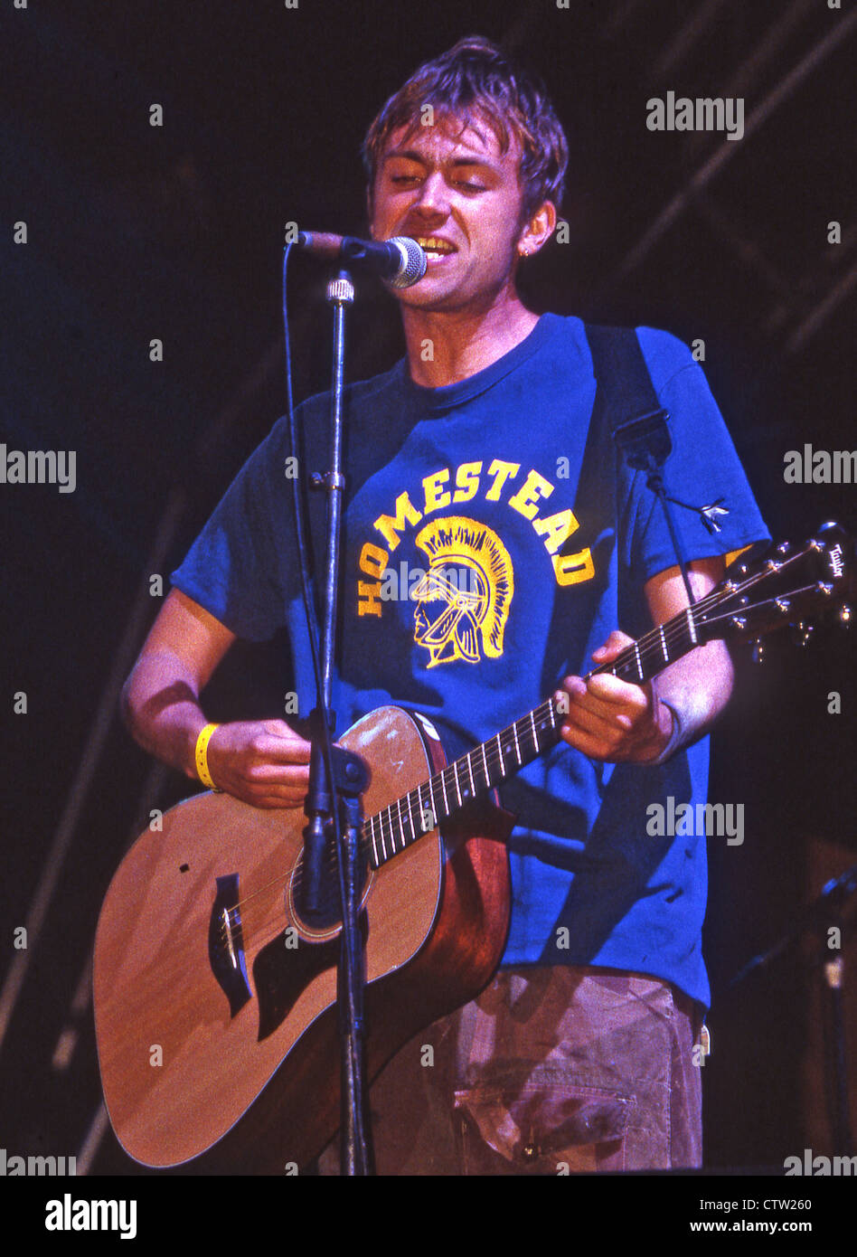 Damon albarn 1998 hires stock photography and images Alamy