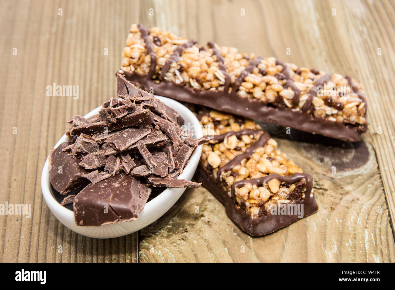 Chocolate cereal bars hi-res stock photography and images - Alamy