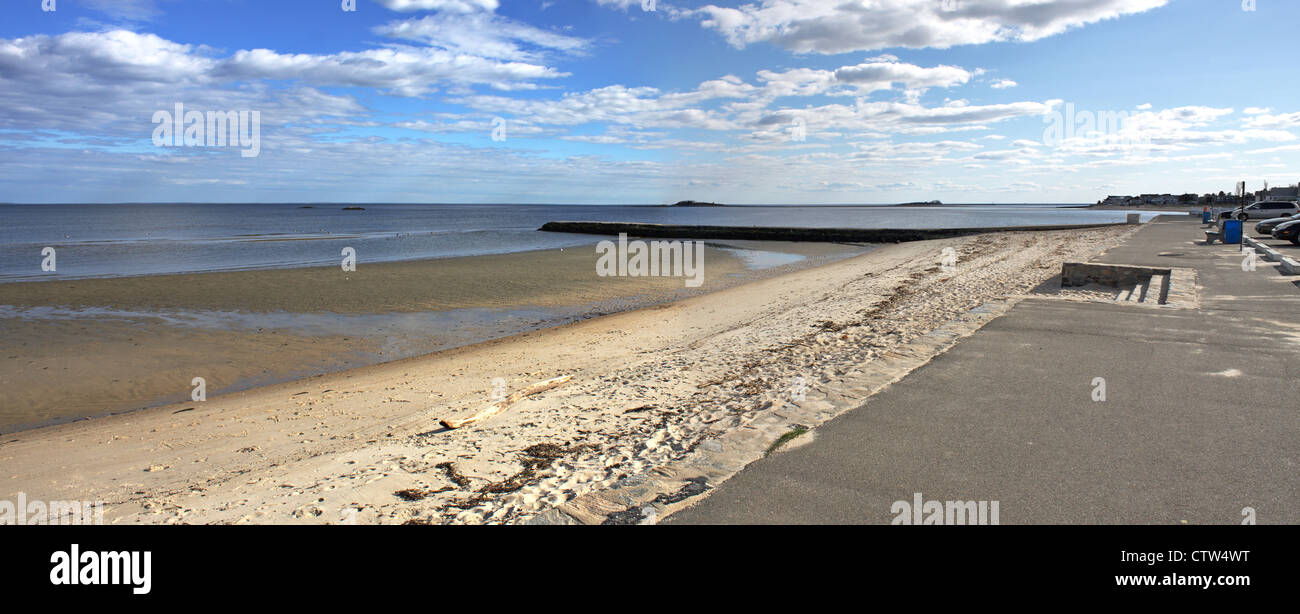 Westbrook Town Beach and jetty in Westbrook Connecticut Stock Photo Alamy