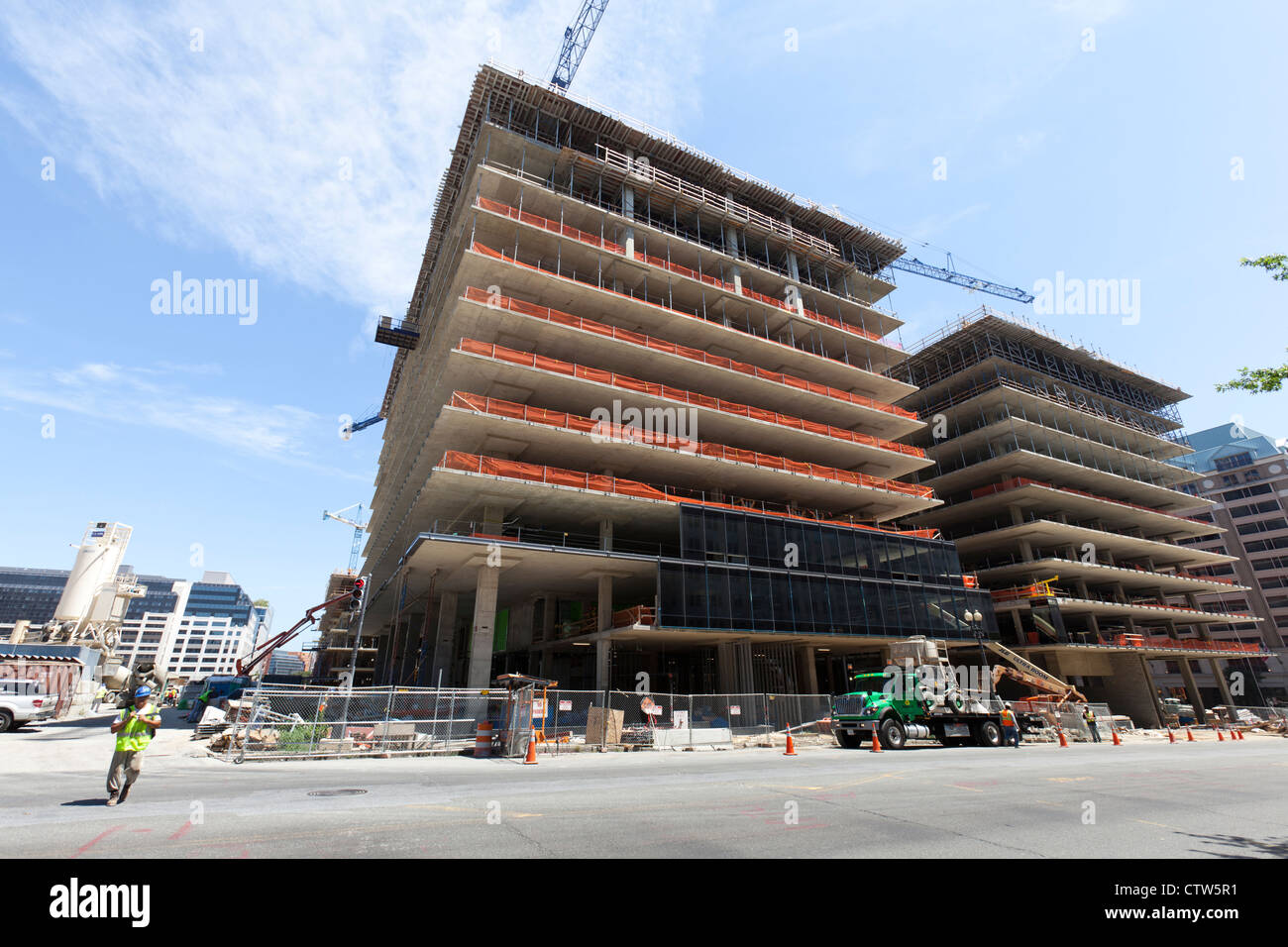 New highrise urban construction site - Washington, DC USA Stock Photo