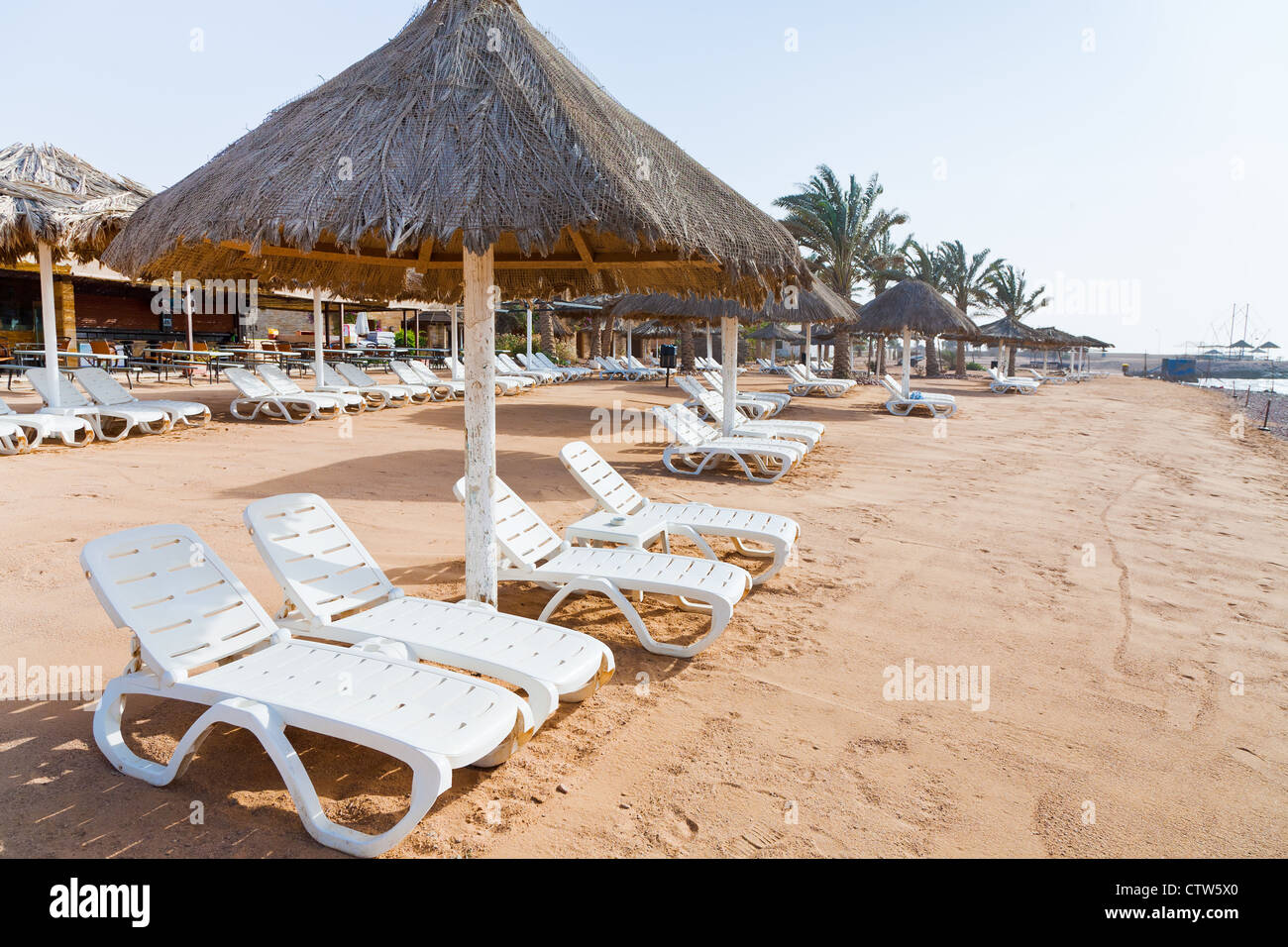 Plastic beach beds hi-res stock photography and images - Alamy
