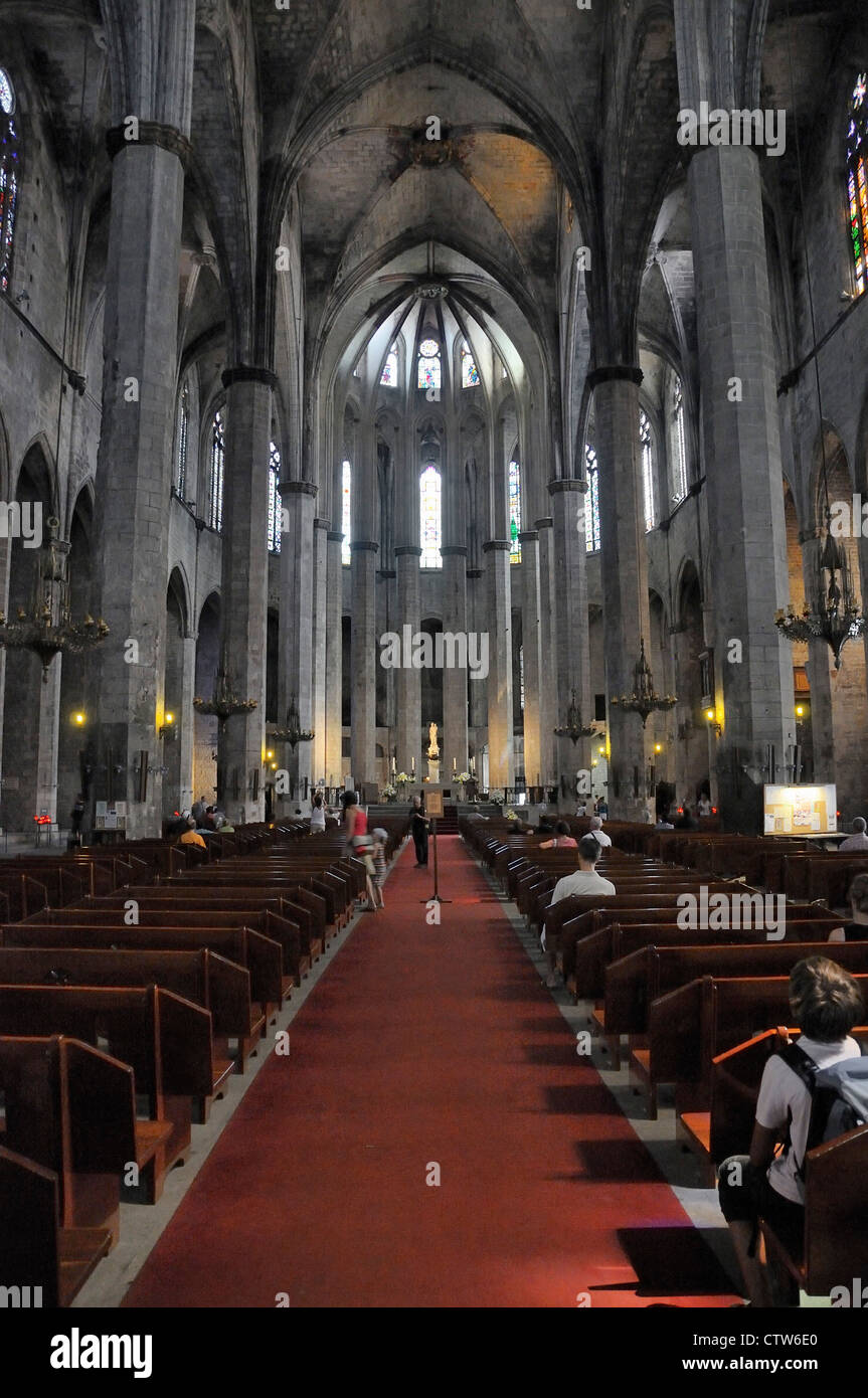 Santa maria del mar barcelona hi-res stock photography and images - Alamy