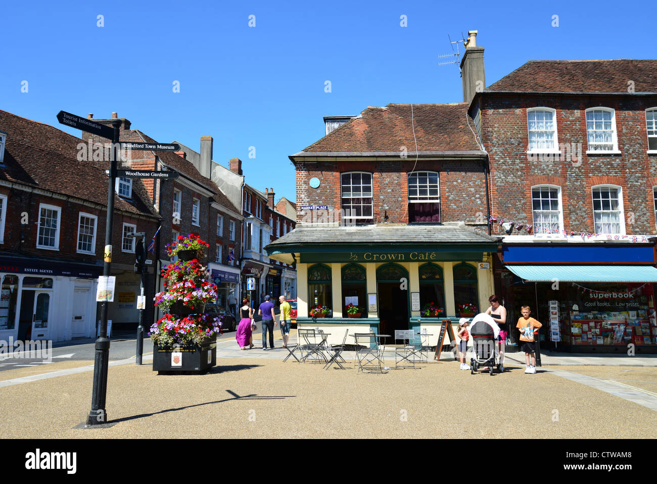 Blandford forum hires stock photography and images Alamy