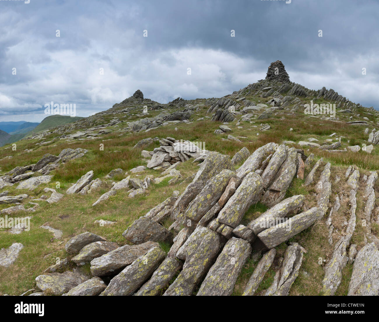Summit cairns on the Lake District fell, Ill Bell Stock Photo Alamy