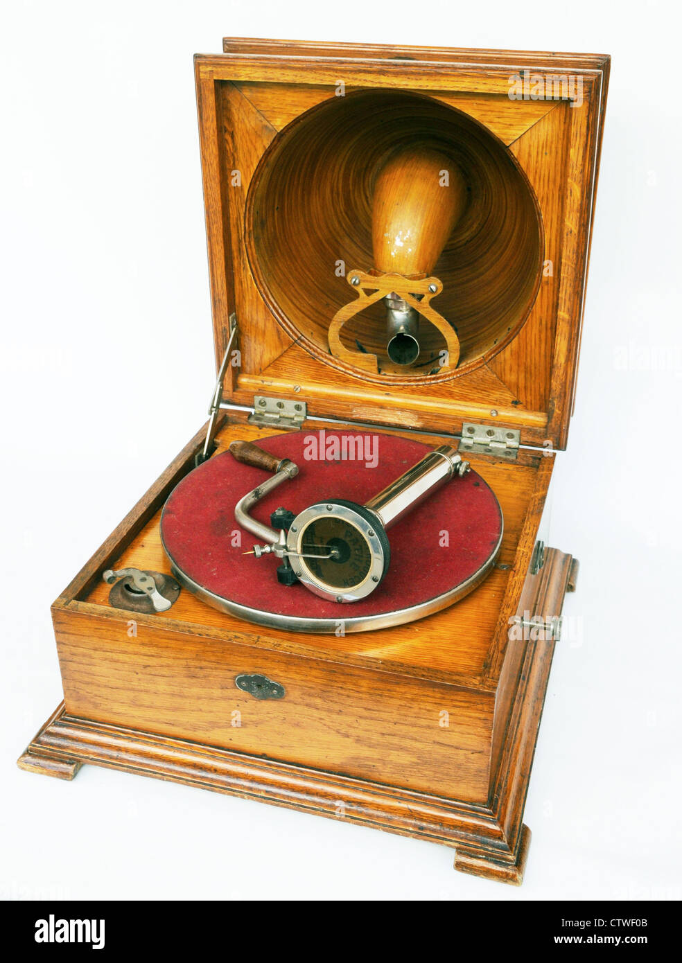 Pathe Saphone Gramophone Elf phonograph Vintage Antique 1910 is a French gramophone using a saphire stylus. From the archives of Press Portrait Service (formerly Press Portrait Bureau) Stock Photo