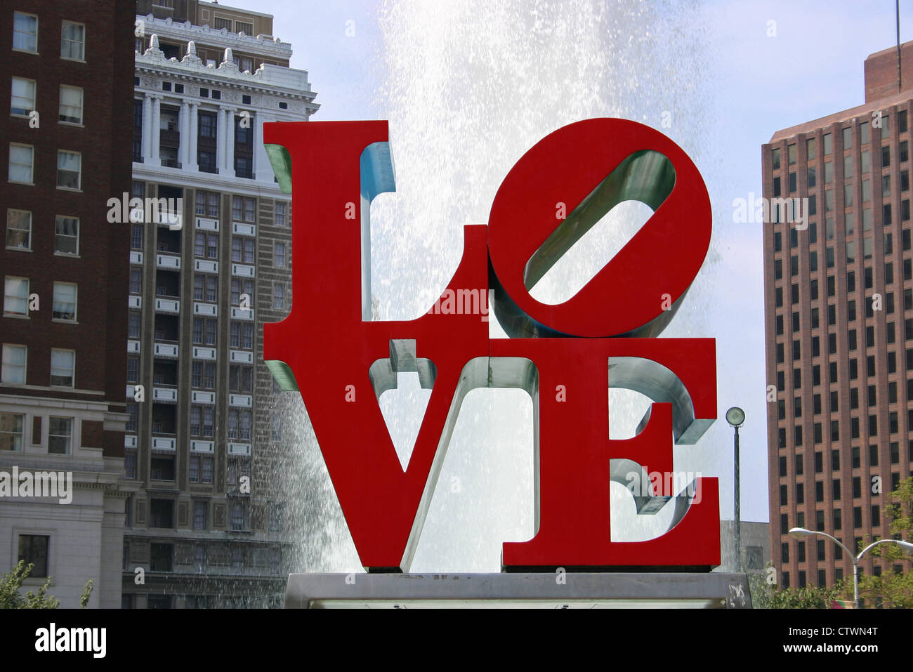 The LOVE statue in JFK Plaza, known as Love Park, in Philadelphia Stock Photo