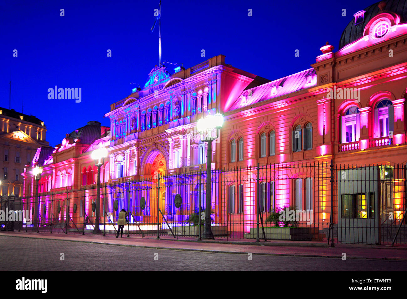 “Pink House” (National Government presidential Palace) at twilight