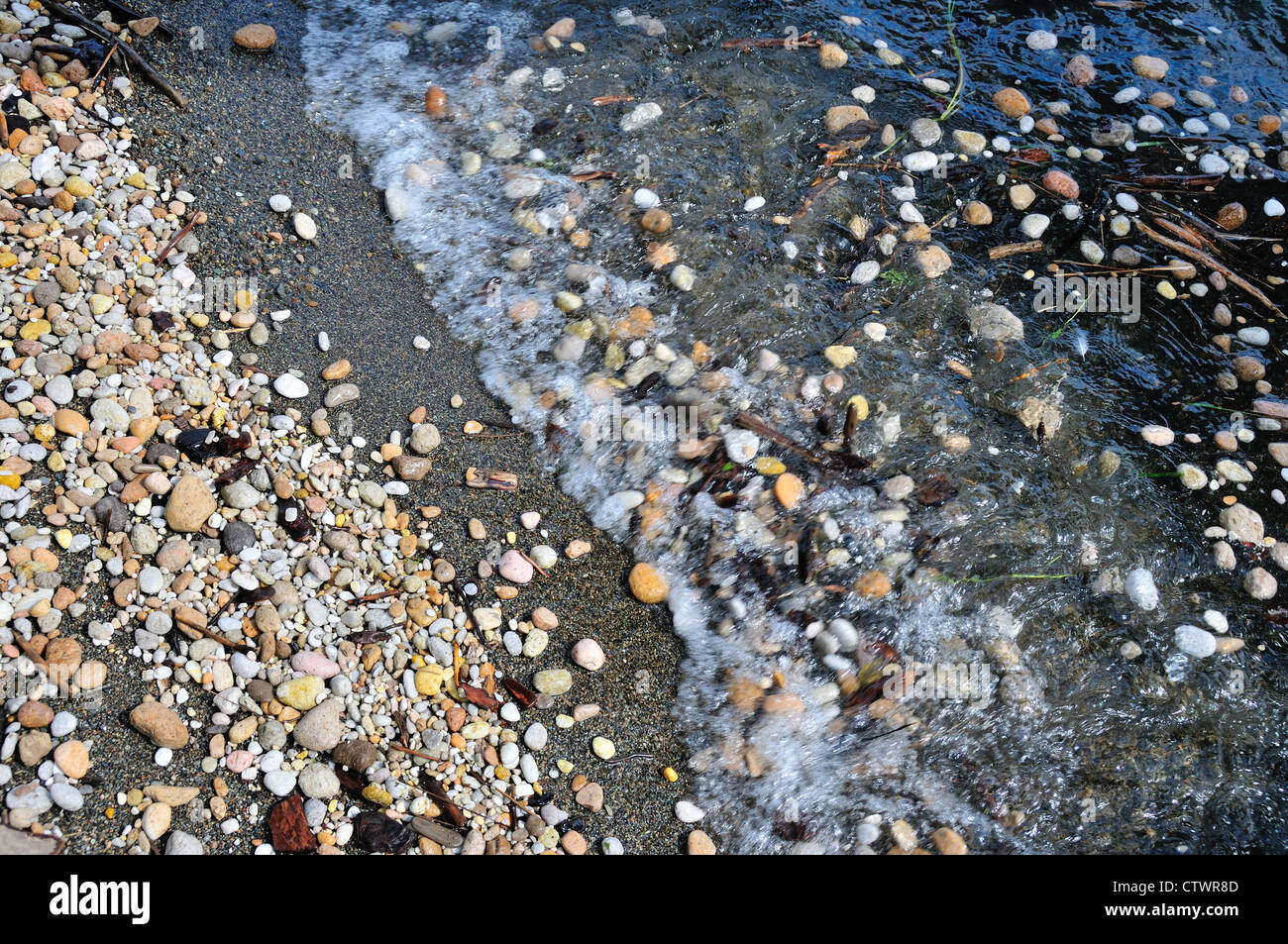 Floating pumice stones set to hit Kanto coastlines, putting