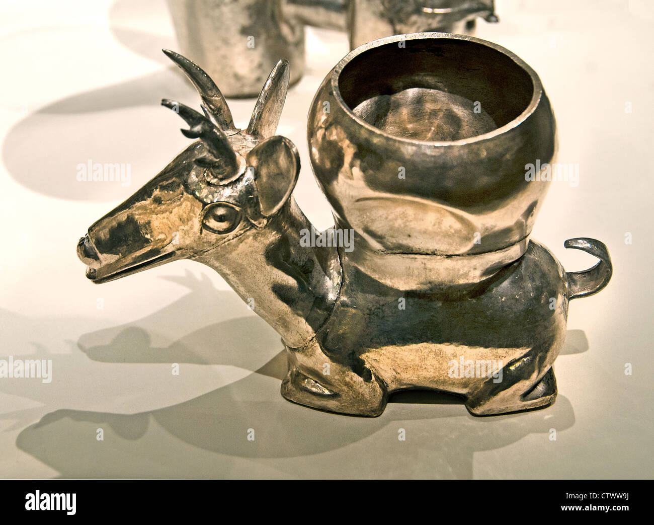 Deer Vessel 14th–15th century Peru Culture Chimú Silver H. 5 x W. 3 1/4 x L. 7 1/2 in. (12.7 x 8.3 x 19.1 cm) Peruvian Stock Photo