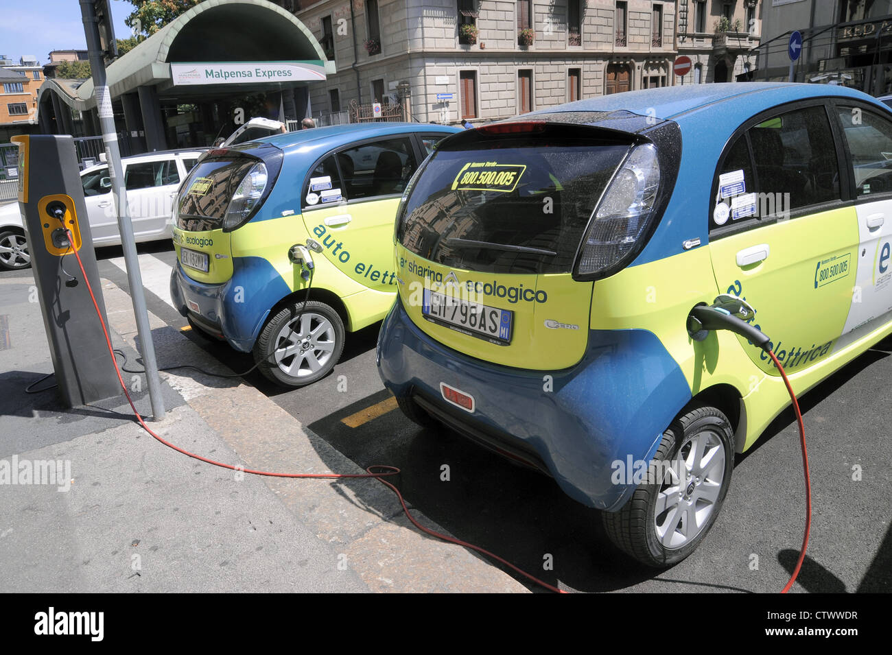 recharge station for electric cars Stock Photo: 49741267 - Alamy