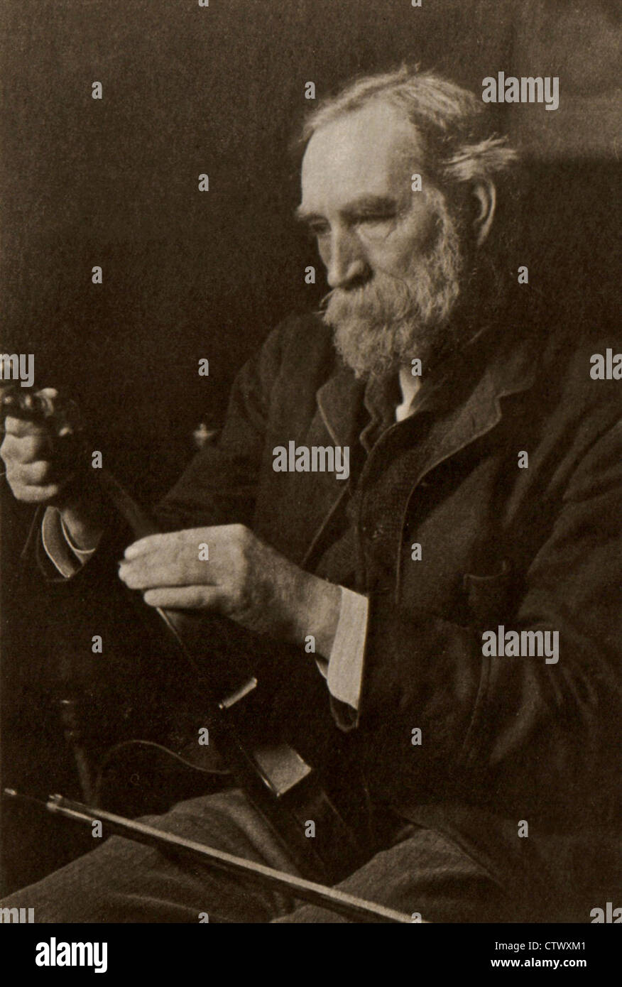 A Victorian Gentleman, William Hayden (1838-1924) a well known Sussex amateur Artist, Musician, Archaeologist and Astronomer. (No model release required ancestor of copyright owner). From the archives of Press Portrait Service (formerly Press Portrait Bureau) Stock Photo