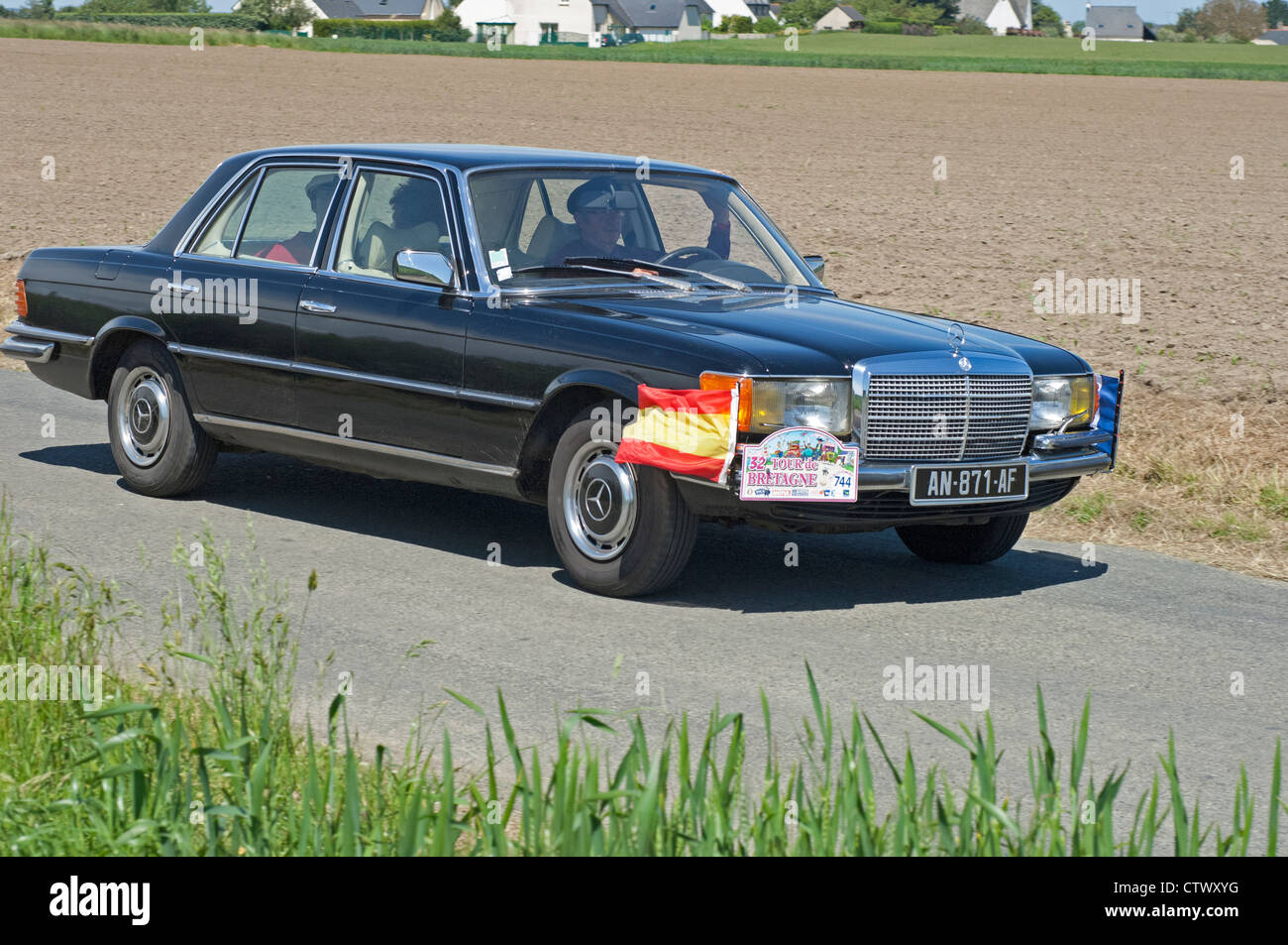 Mercedes 280 SE Berline of 1974 in the Tour de Bretagne near Pordic in the Cotes d'Amor (22) department of France 2012 Stock Photo