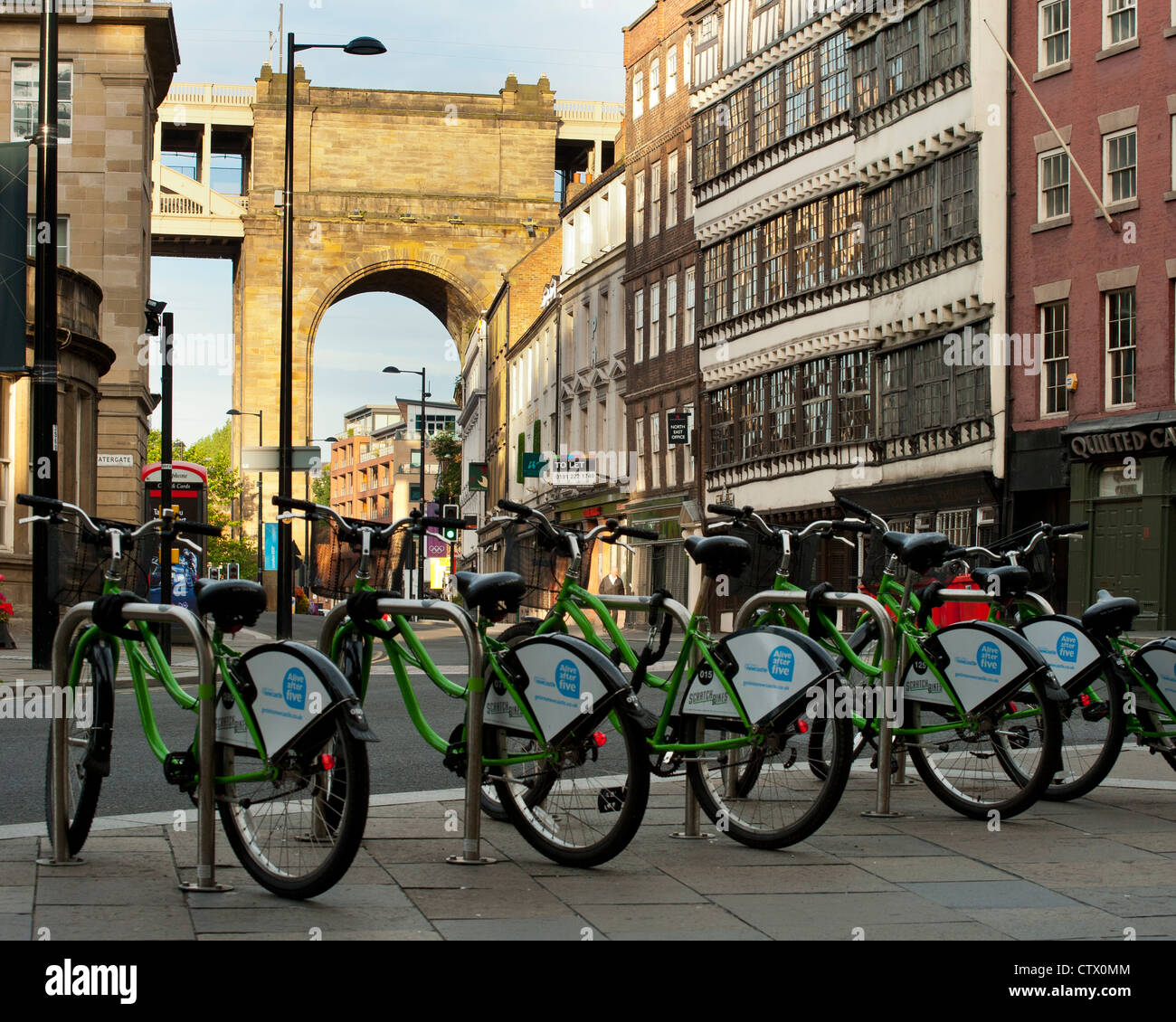 NE1 Cycle Hire Point on the Side in Newcastle Stock Photo