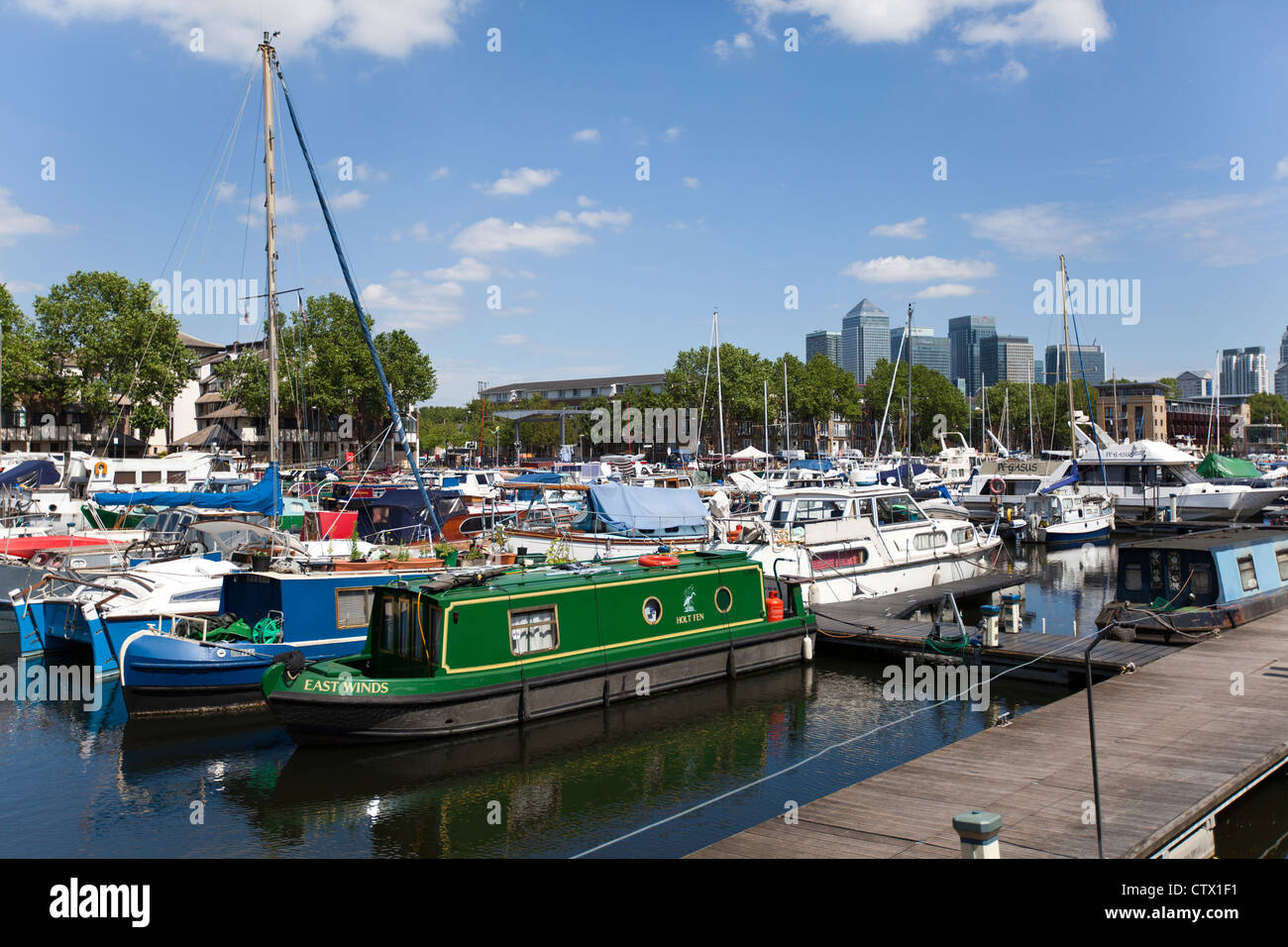 South Dock Marina with Canary Wharf in the background, Rotherhithe ...