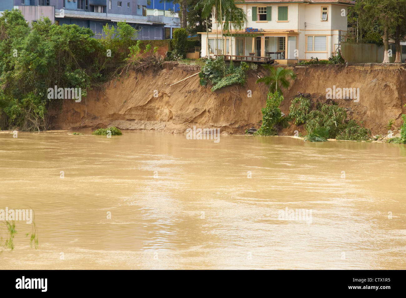Flooding and landslides hi-res stock photography and images - Alamy