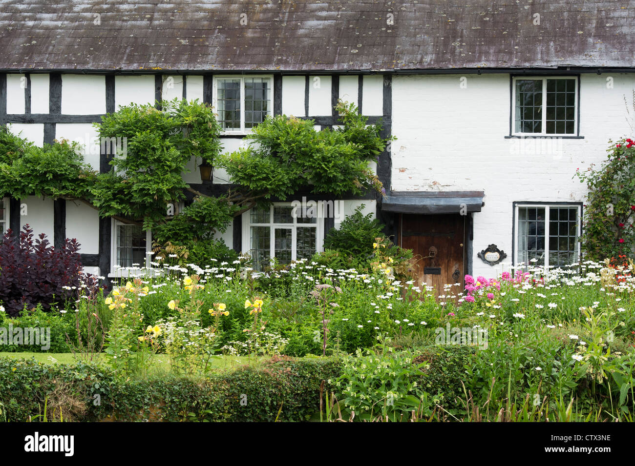 Black and White English Timber framed Cottage. Eardisland. Herefordshire, England Stock Photo