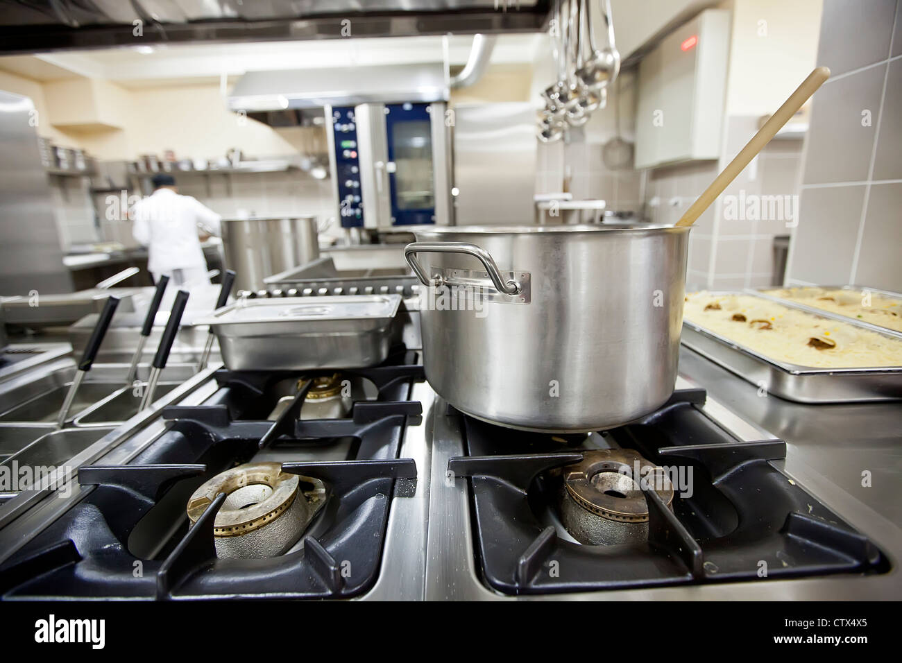 Commercial kitchen hires stock photography and images Alamy