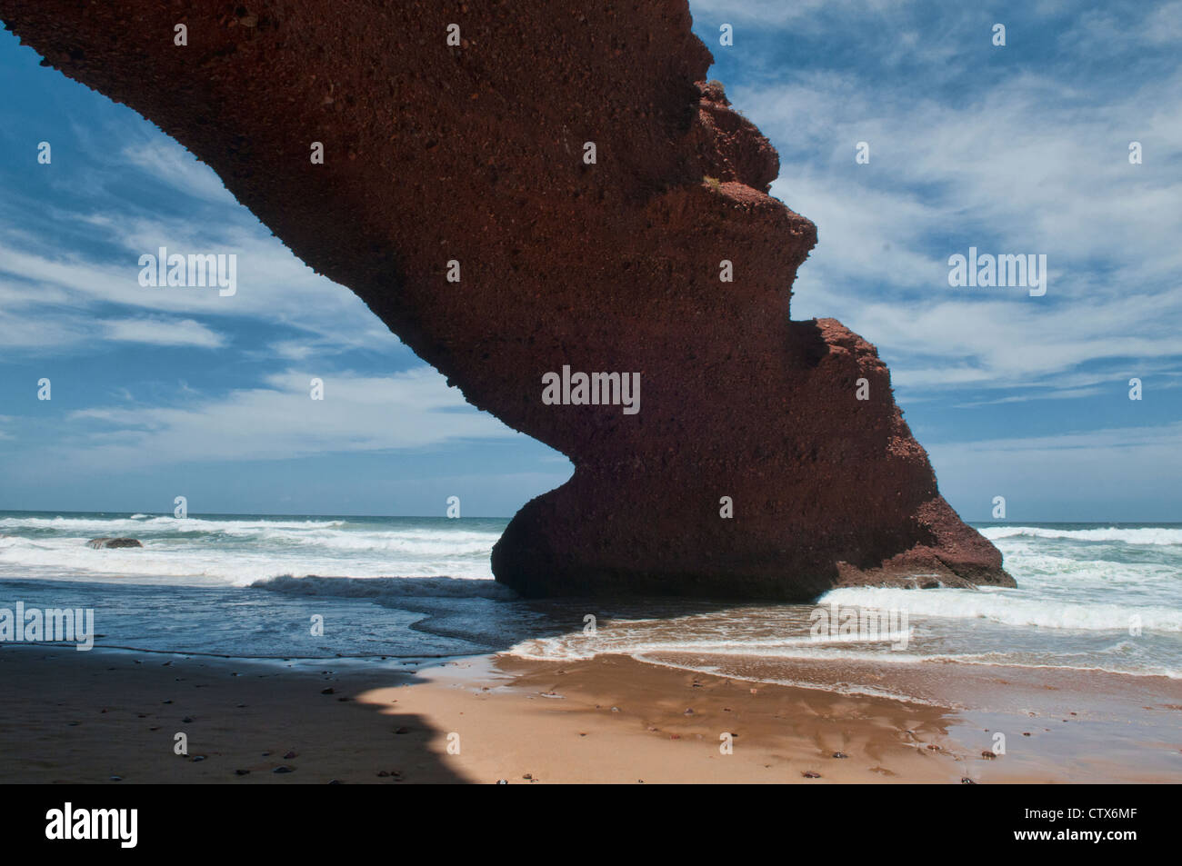 Giant natural stone arch along hi-res stock photography and images - Alamy