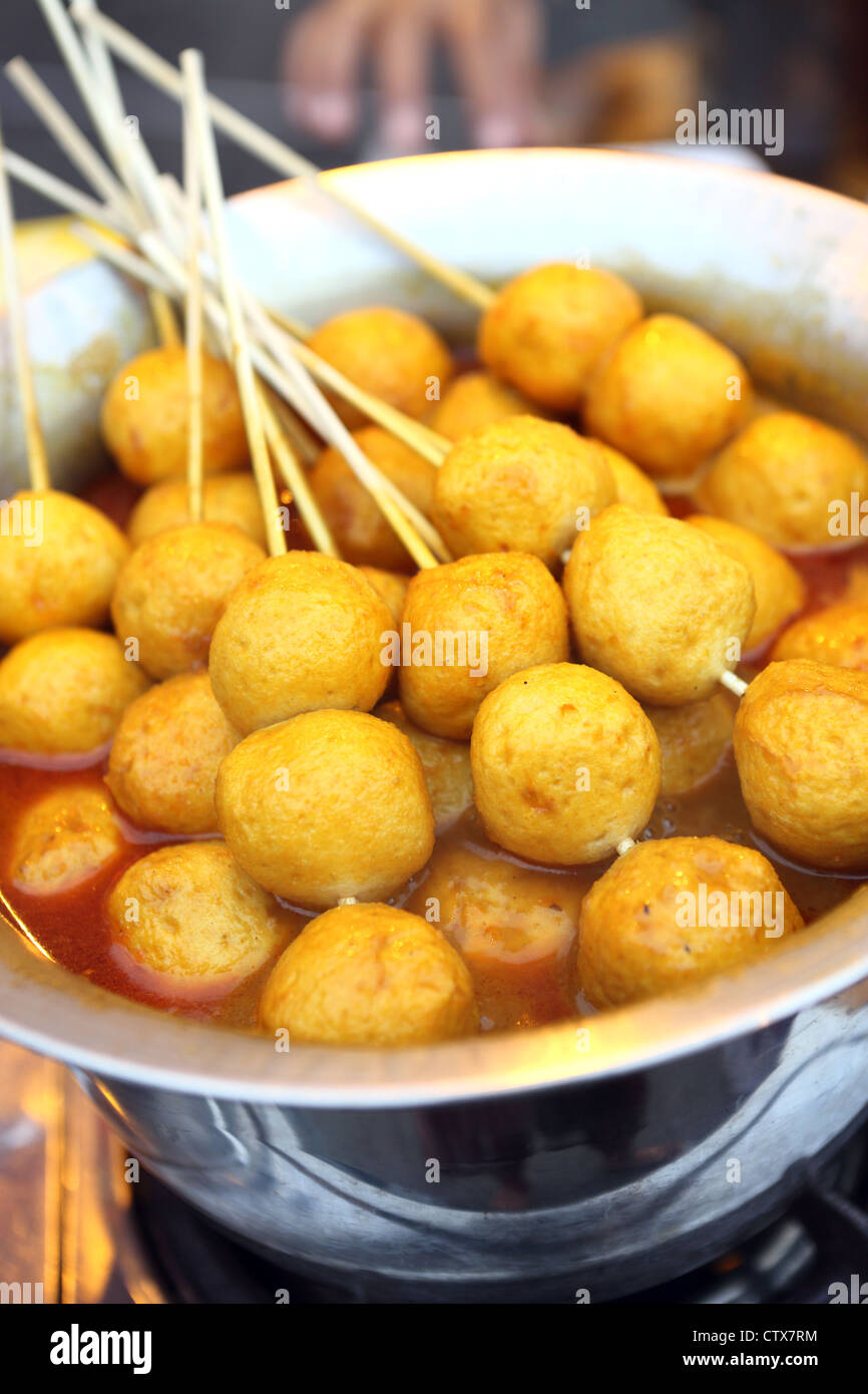 Curry fish balls hi-res stock photography and images - Alamy