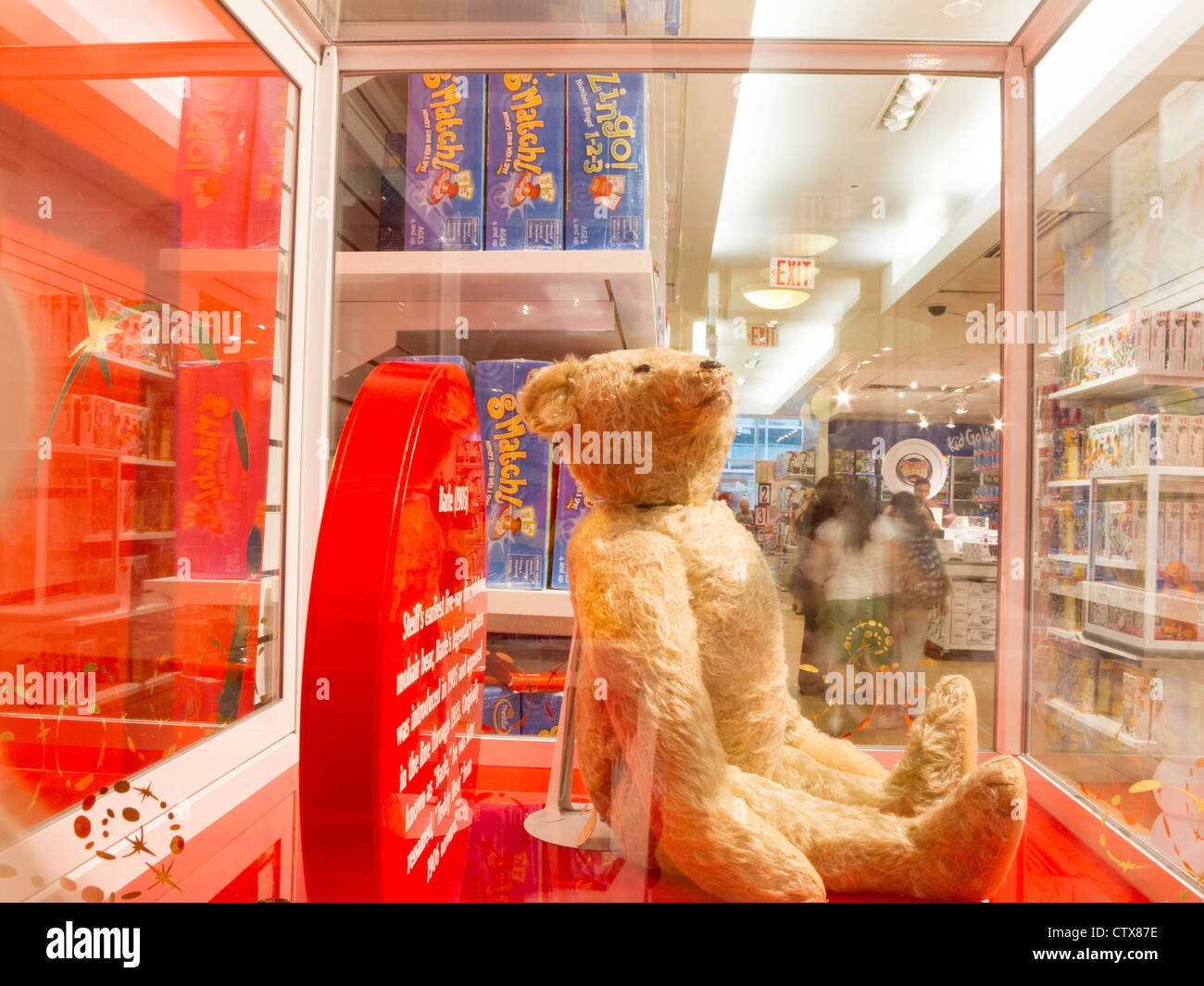 Fao schwarz vintage hi-res stock photography and images - Alamy