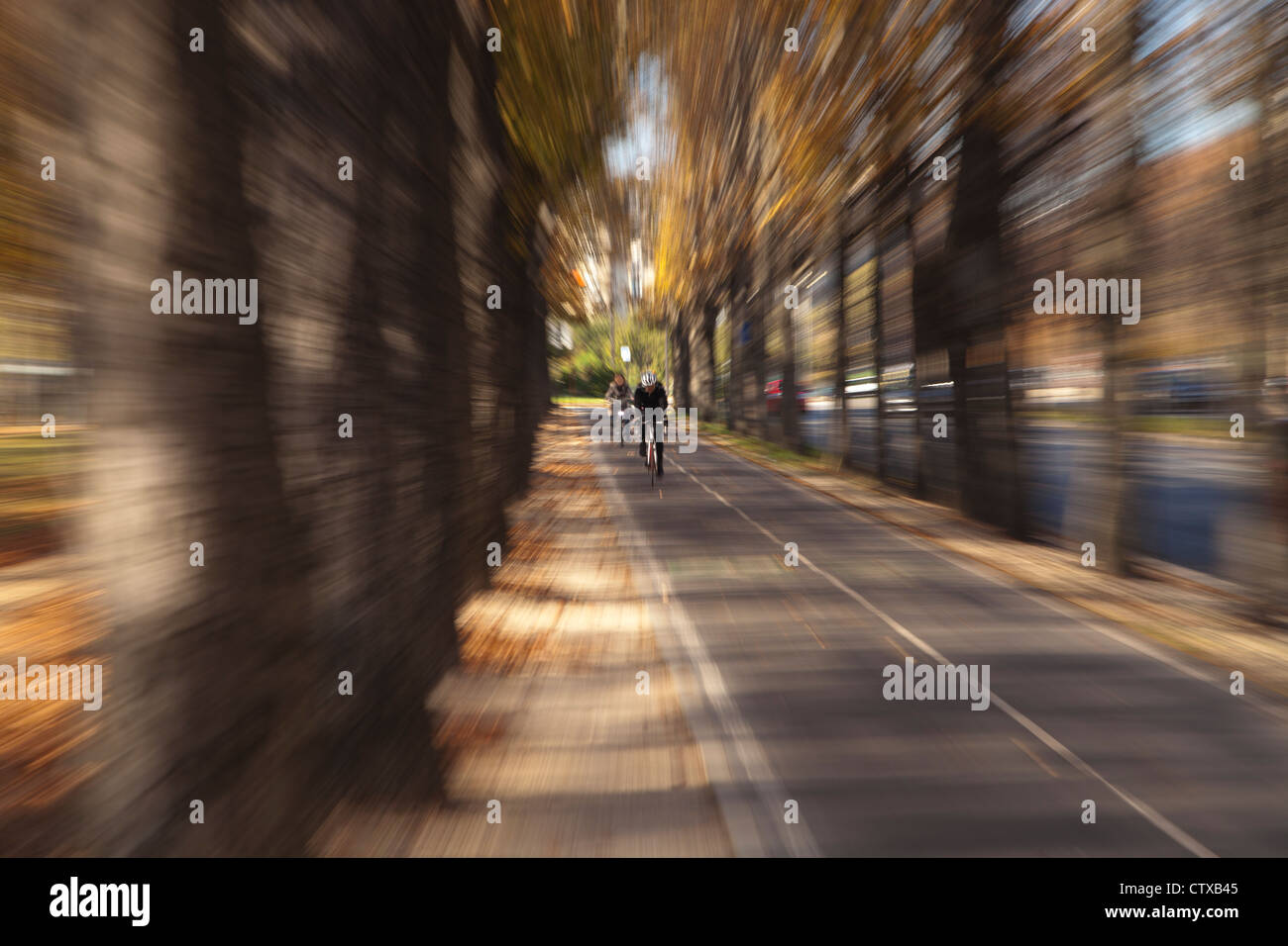Bike riders hi-res stock photography and images - Alamy