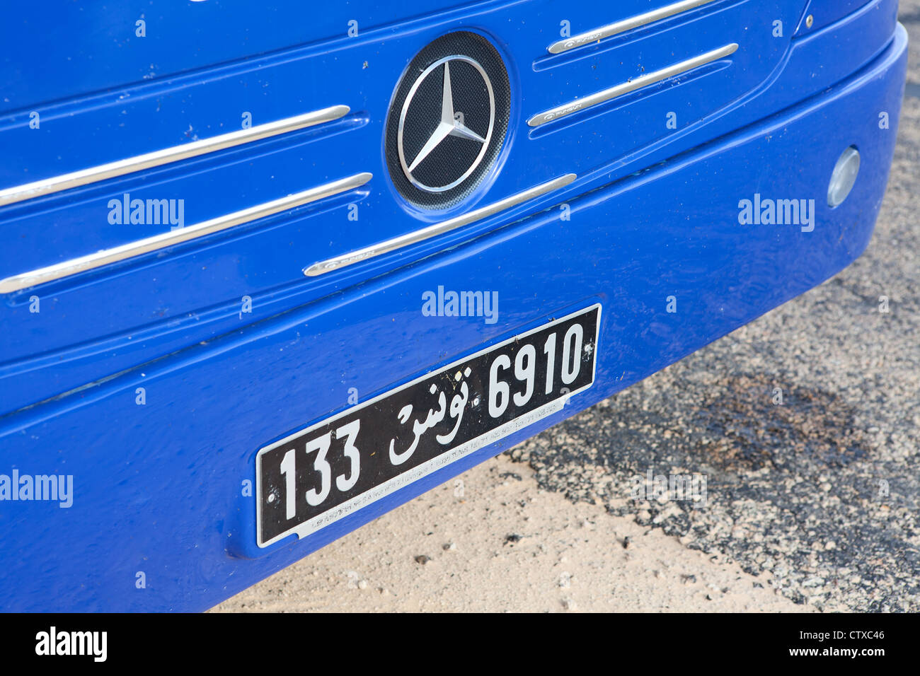 Tunisian license plate on the front of blue bus Mercedes Stock Photo - Alamy