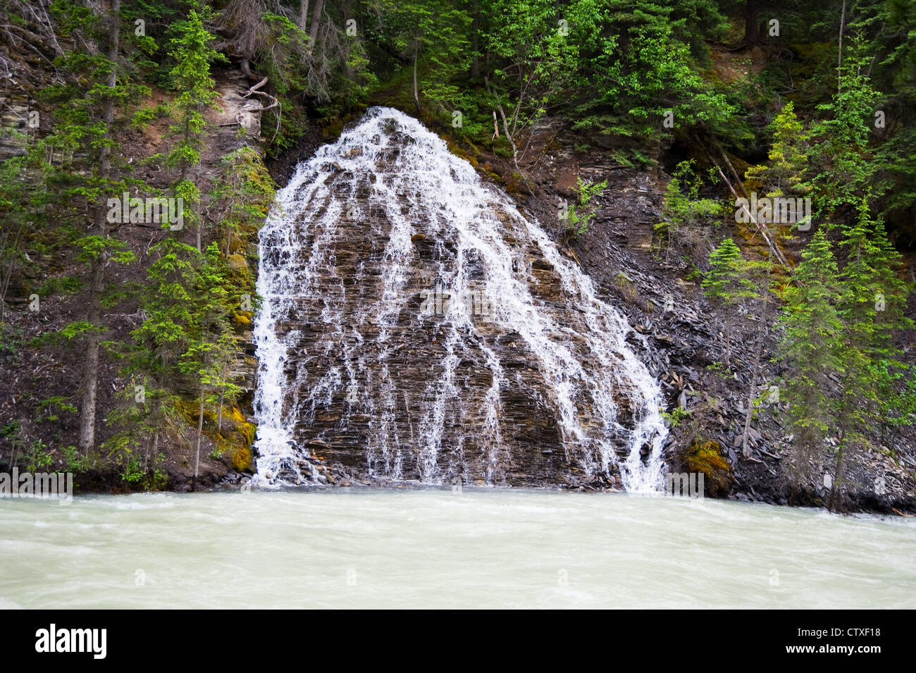 Place falling down hi-res stock photography and images - Alamy