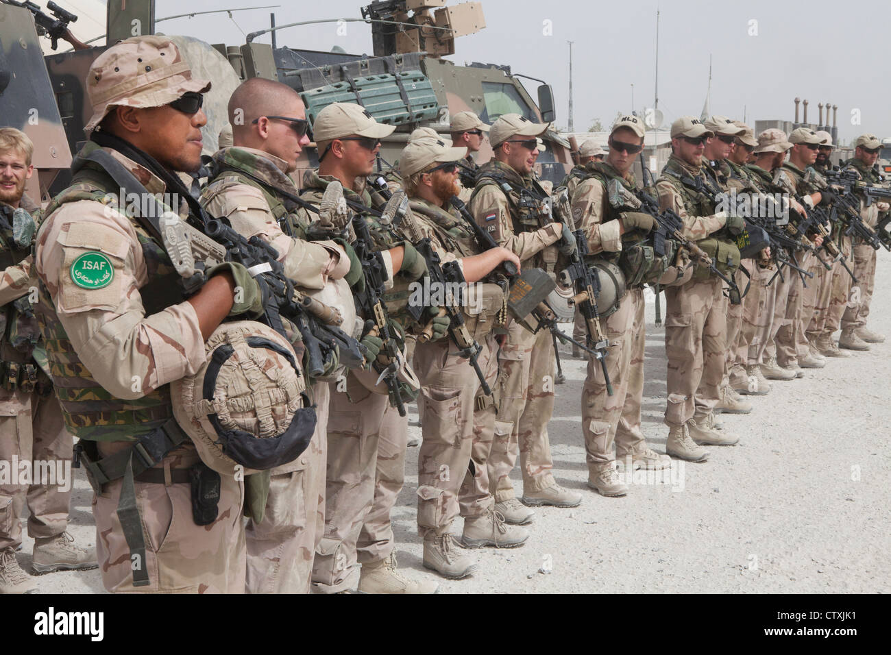 dutch-military-on-patrol-in-kunduz-afgha