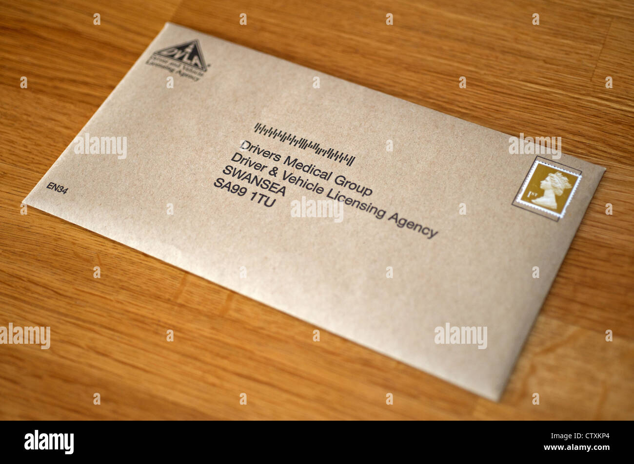 Addressed envelope hi-res stock photography and images - Alamy