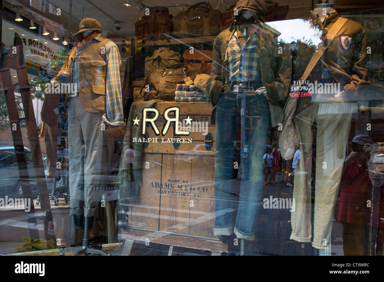 Ralph lauren store nyc hi-res stock photography and images - Alamy