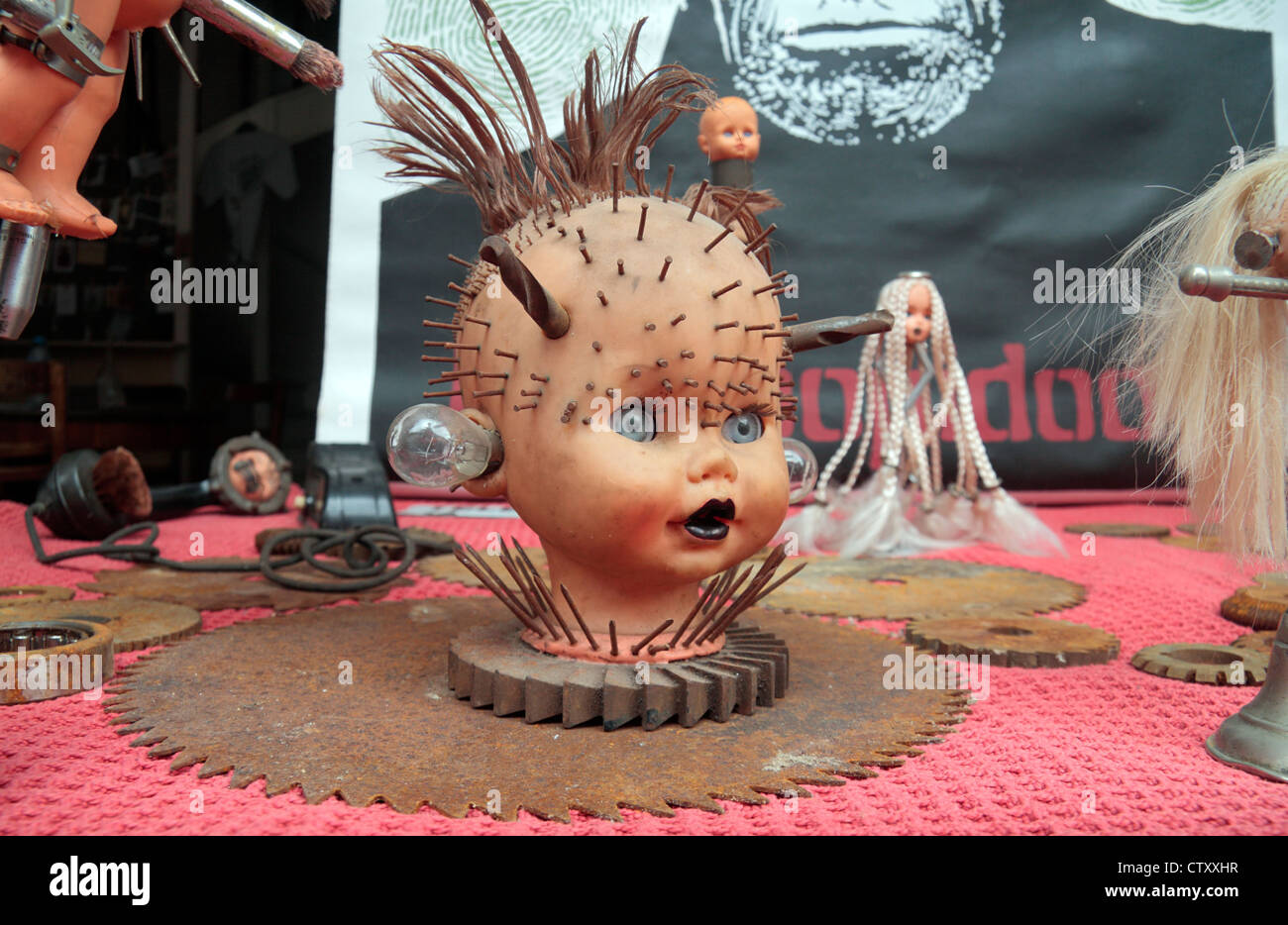 very scary dolls