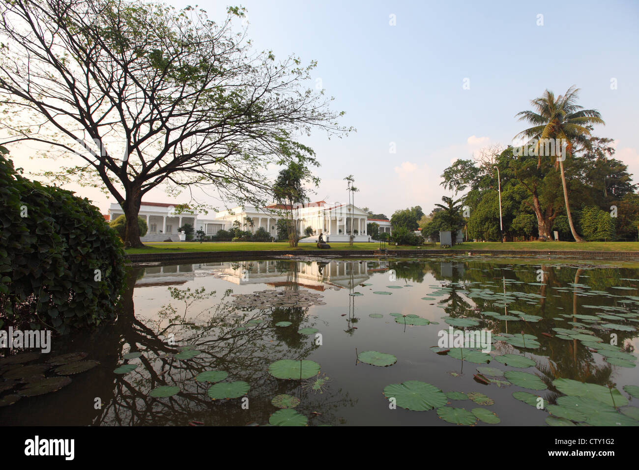 Bogor Indonesia Gardens High Resolution Stock Photography And Images Alamy