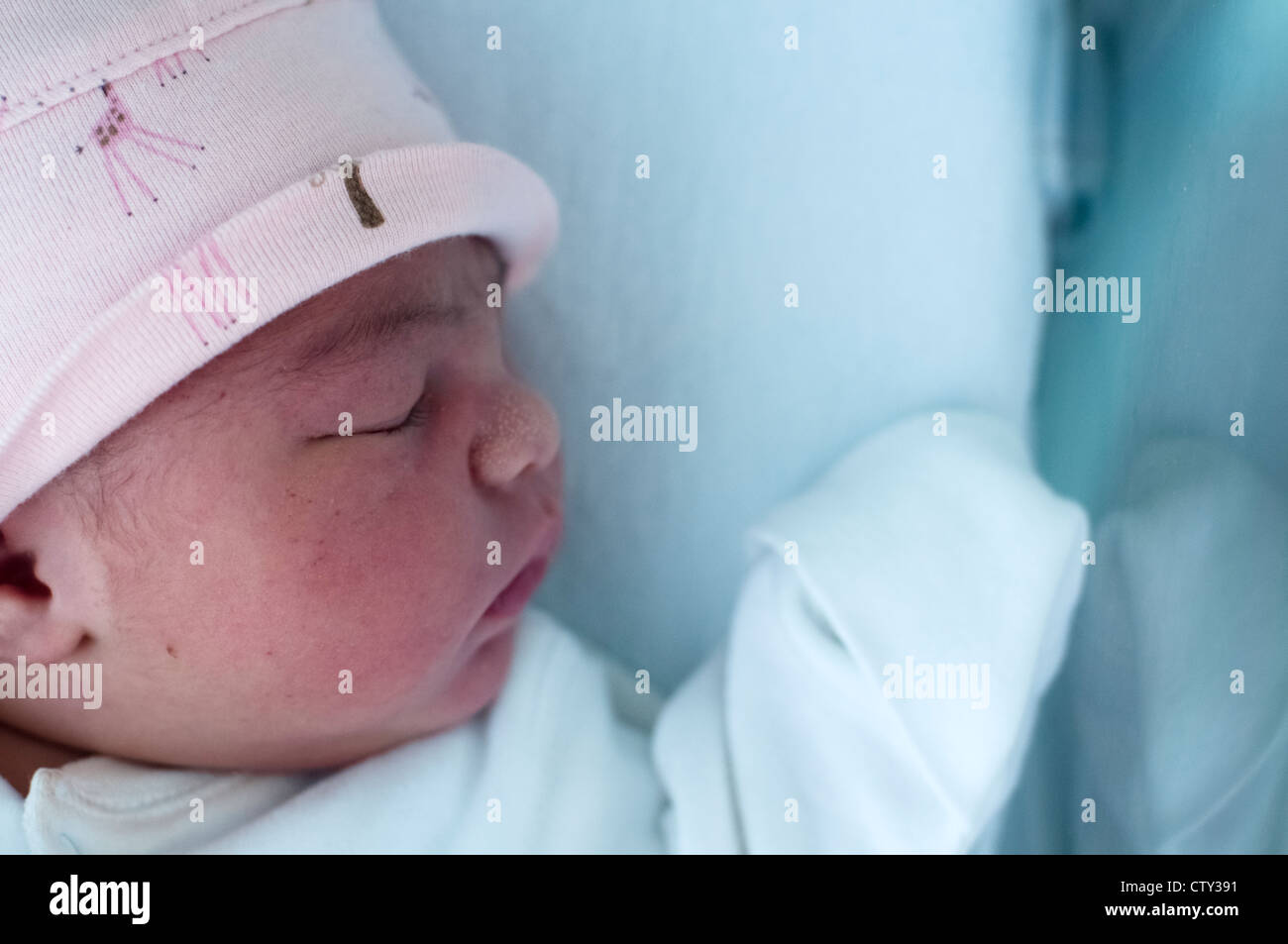 Sleeping Newborn Baby Girl Aged 1 Day Old Stock Photo Alamy Sleeping Newborn Baby Girl Aged 1 Day Old Stock Photo Alamy