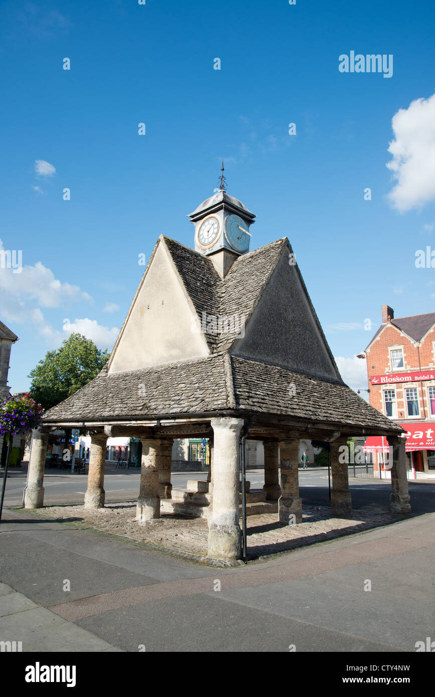 Medieval Buttercross, Market Square, Witney, Oxfordshire, England