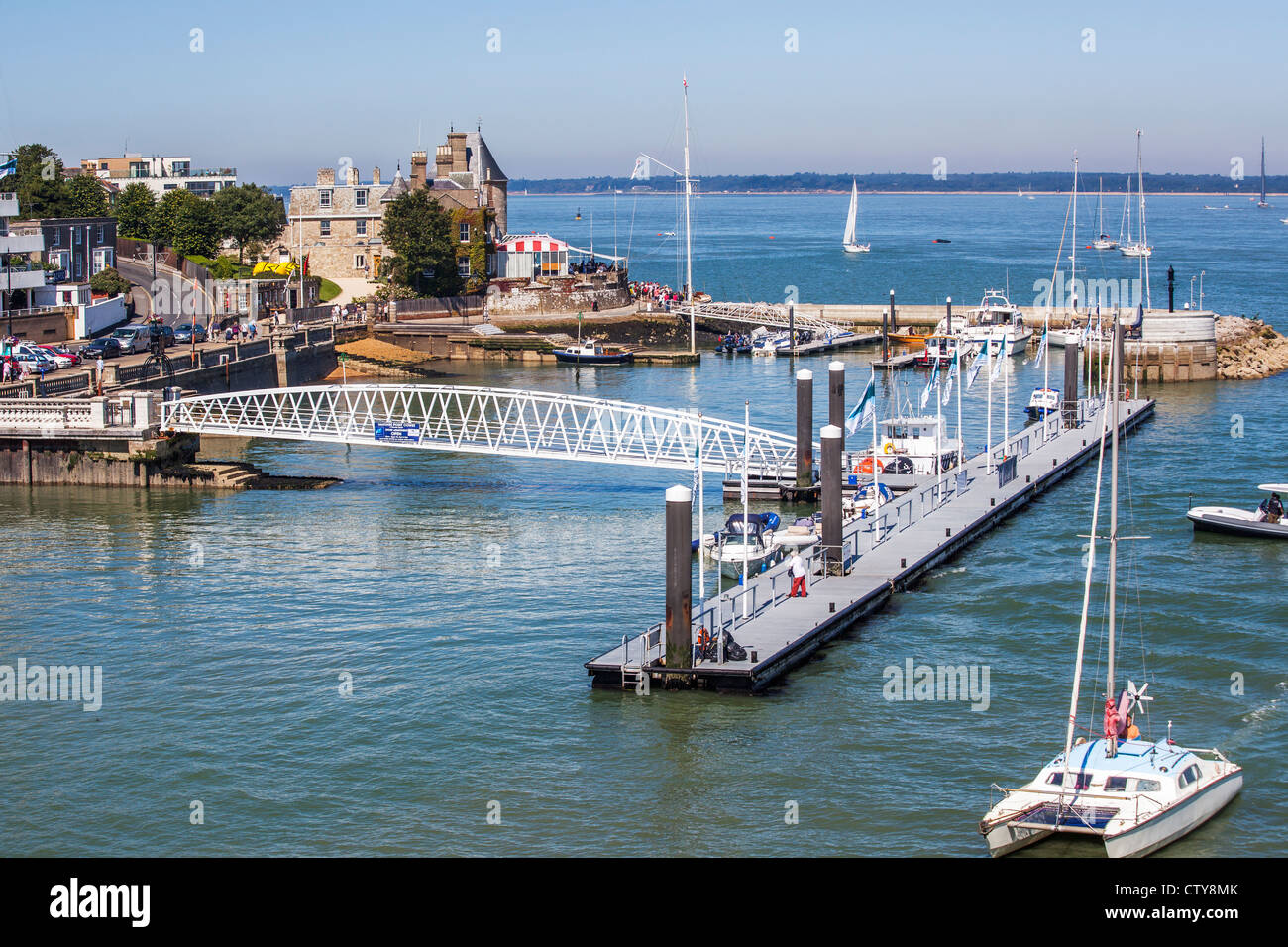 Weather at cowes week hires stock photography and images Alamy