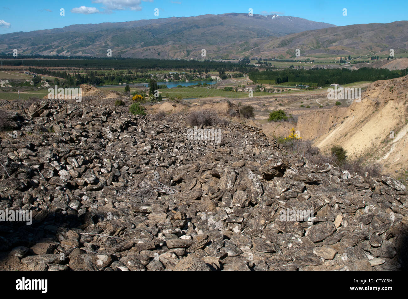 In the 1860s goldminers washed away major parts of the alluvial landscape near Cromwell in Central Otago in New Zealand. Stock Photo
