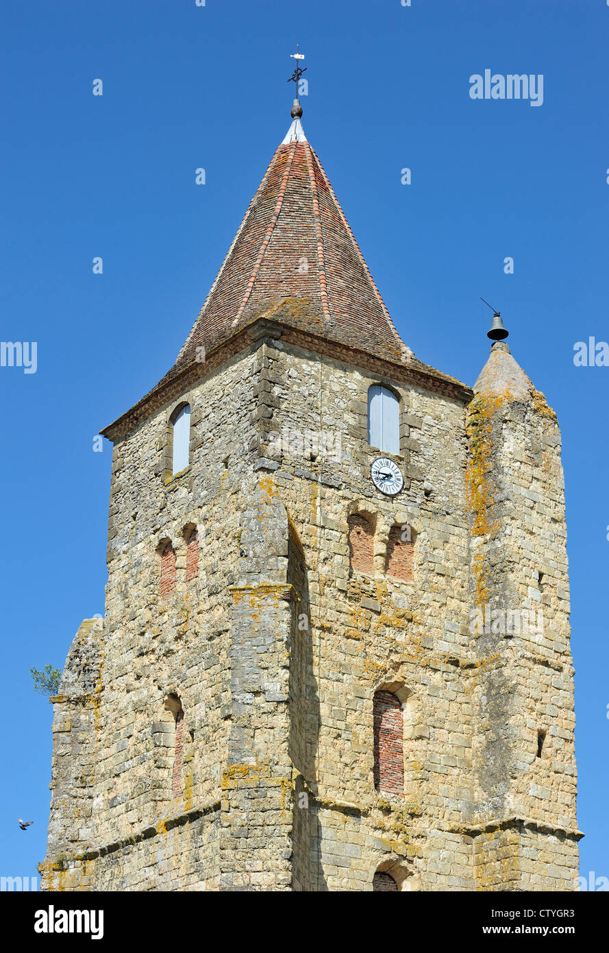 The Saint Michael church / église SaintMichel de Lavardens in the Midi