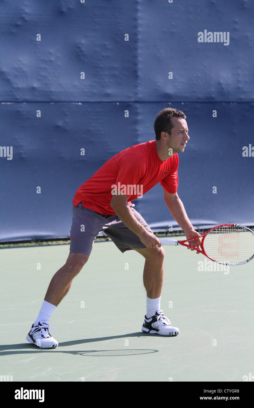 male tennis player ready position Stock Photo