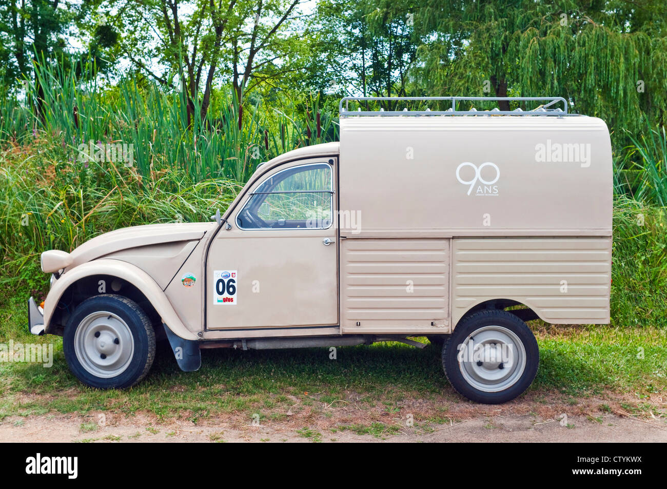 French 1960s Citroën 2CV Camionette small delivery van - France Stock Photo  - Alamy