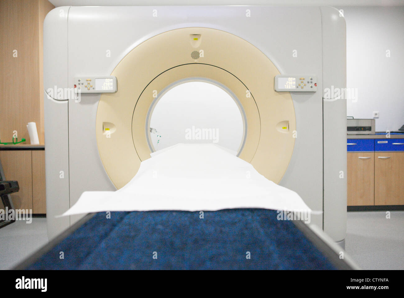 MRI scanner Stock Photo