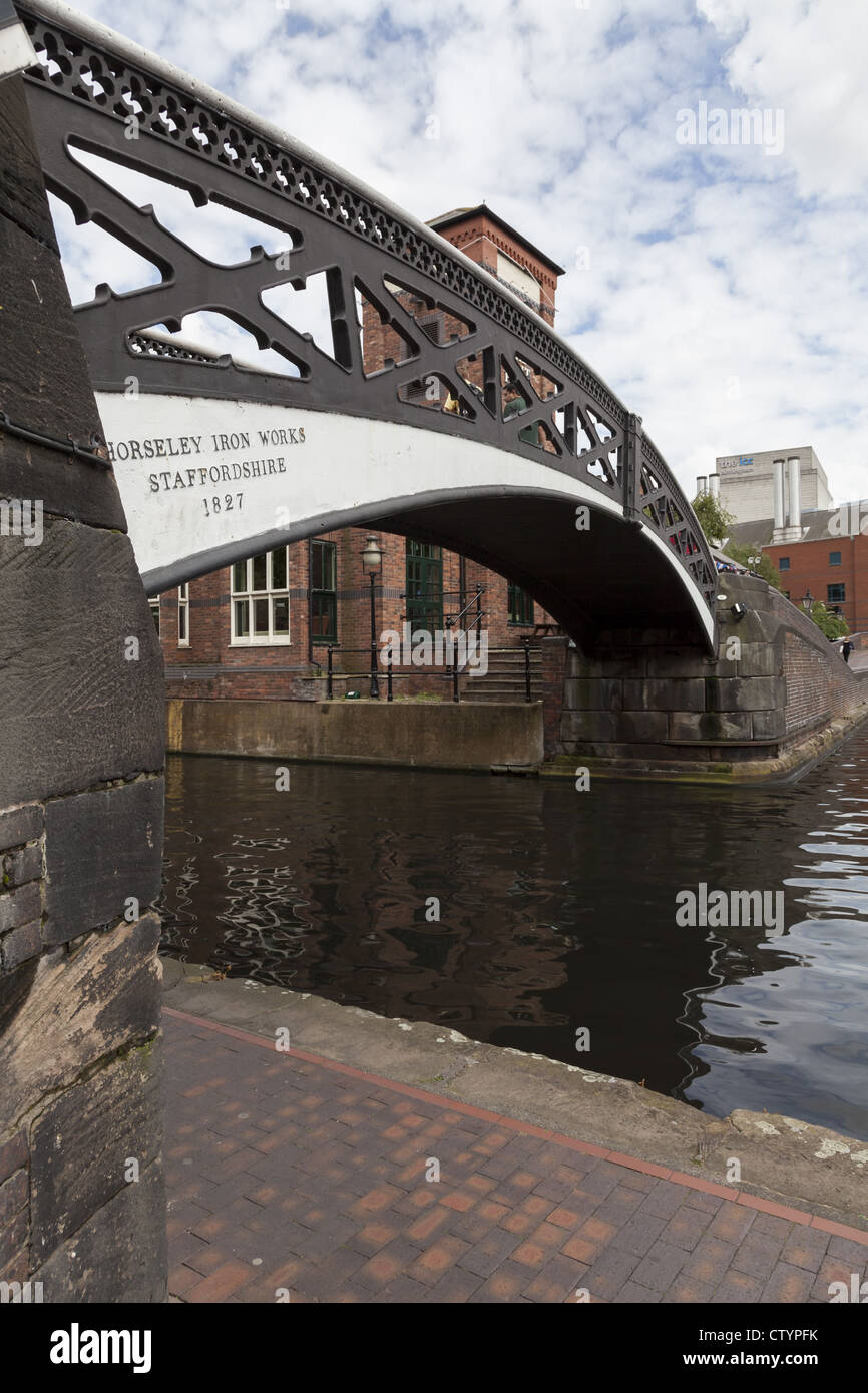 Canal in the centre of Birmingham England Stock Photo