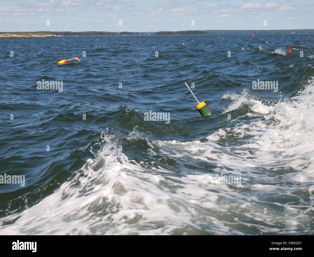 Usa maine lobster buoys floating hi-res stock photography and