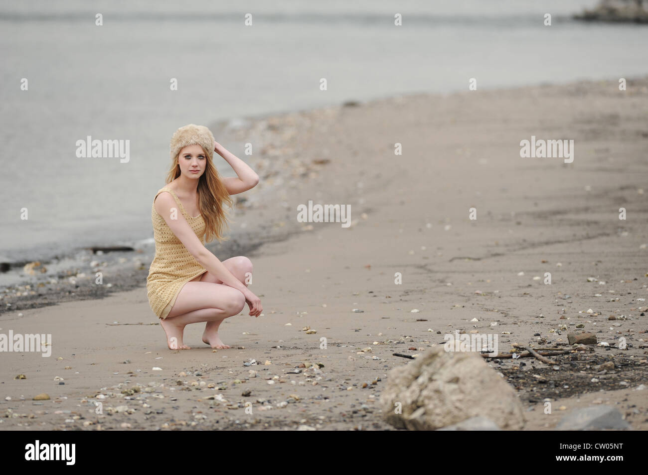 Squatting woman from behind hi-res stock photography and images - Alamy